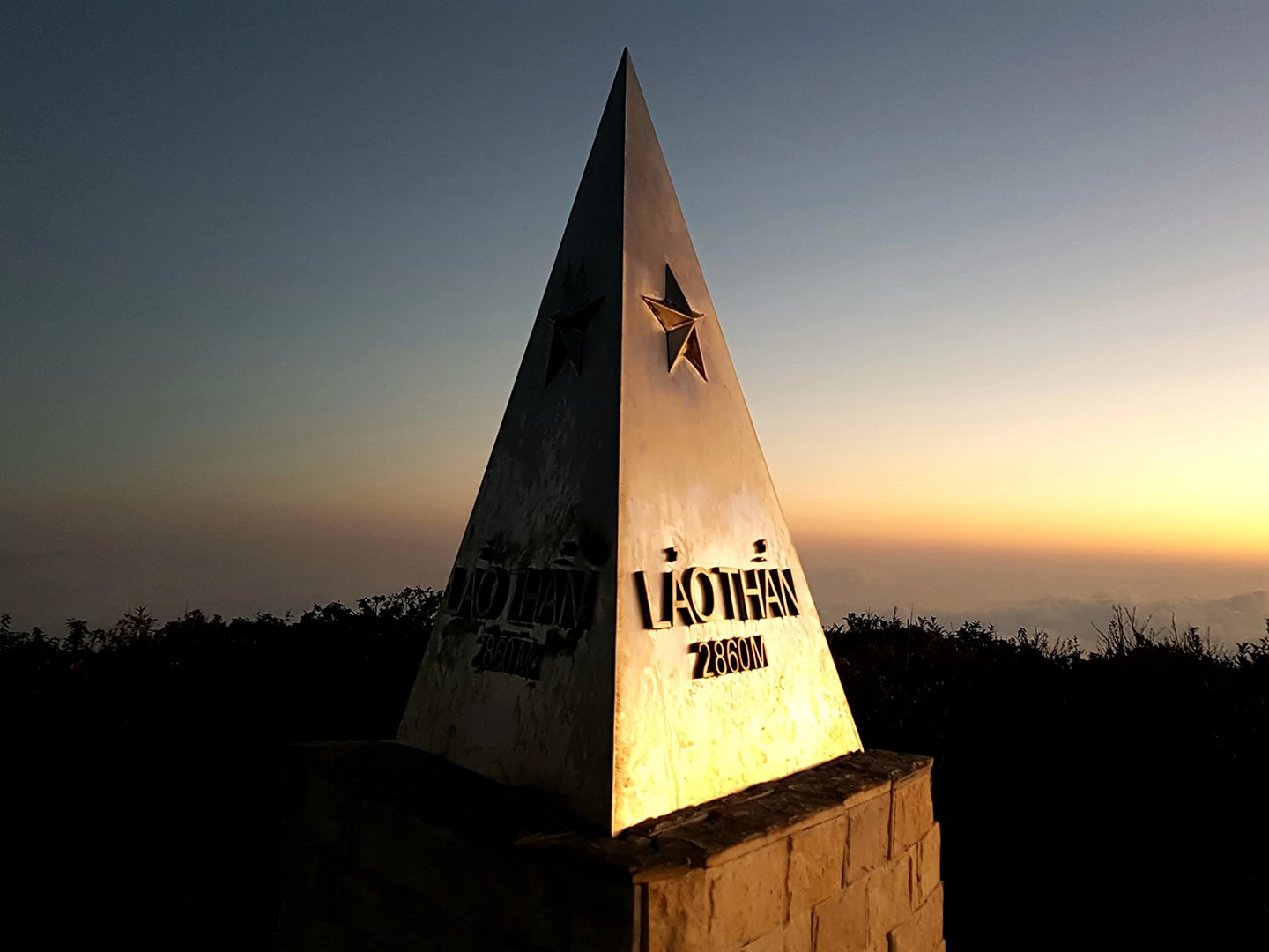 Trekking Lao Than Mountain Tour 3 Days